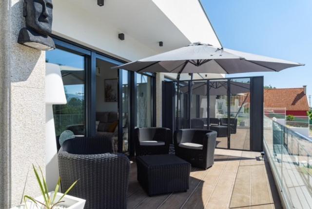 Veiga Da Fraga Apartment Poio Bagian luar foto